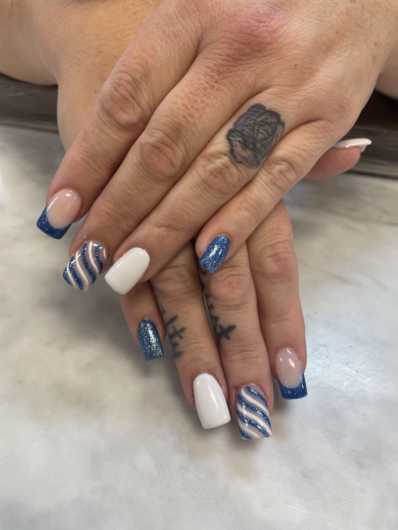 Meet nails spa nail photo 4