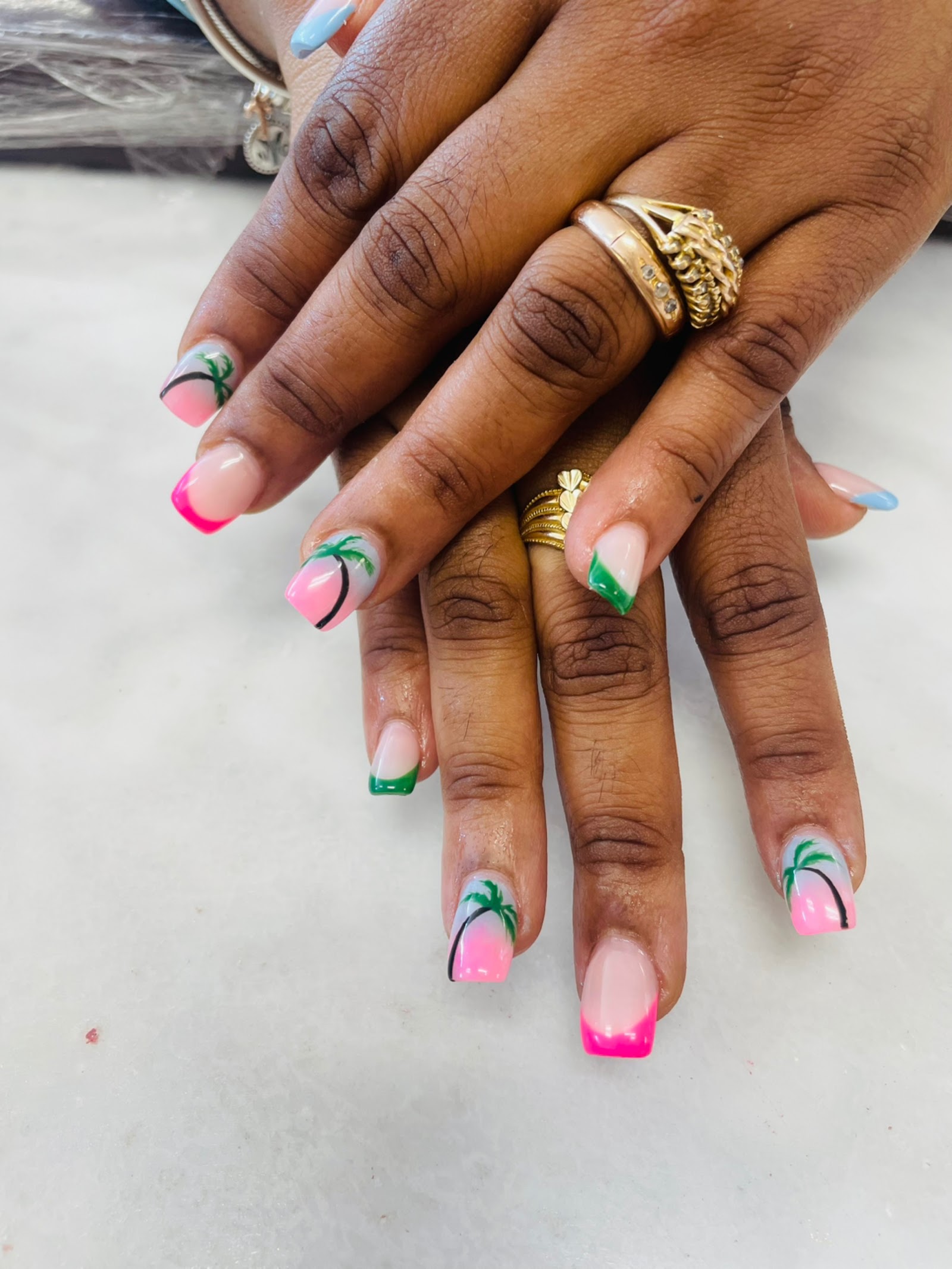 Meet nails spa nail photo 8
